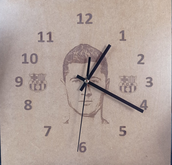 Reloj grabado de cuarzo de Lewandowski