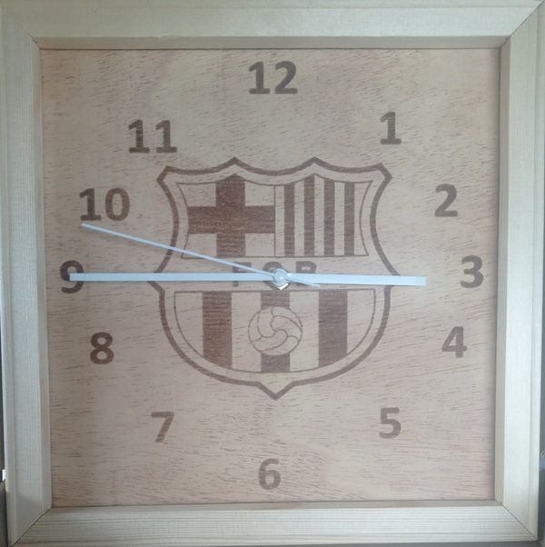Cuadro - reloj de cuarzo del Barcelona de 30 x 30 cms.